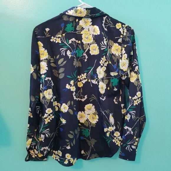 Lauren Ralph Fanella Floral Collar Button-Down Top - Picture 4 of 6